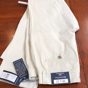 Men’s never worn Vineyard Vines Breaker Pant